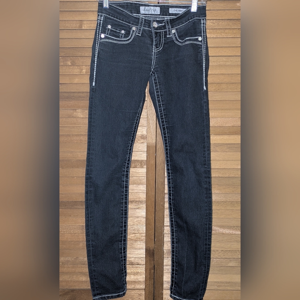 💥SALE💥Daytrip Women's Skinny Jeans - Deep Indigo